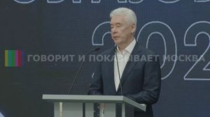 Зарплаты учителей: пока Россия "совершенствует подходы" Москва повышает