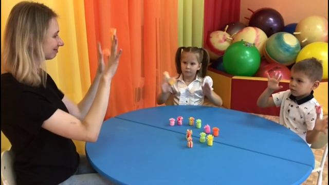 Шапочки игра