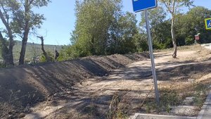 Демонтированы мангалы и беседки в ЖК. Продолжается реконструкция защитного вала реки Сукко.
