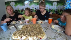 мукбанг домашний торт