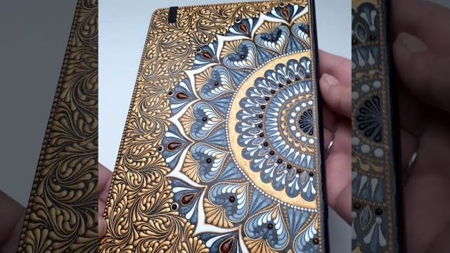 Ежедневник расписан вручную в точечной и текстурной технике смотреть онлайн