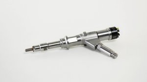 Форсунка 5491515 (длинный штуцер) оригинал Cummins QSG12