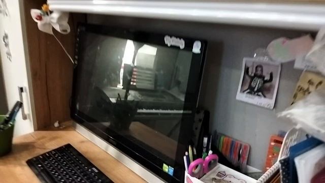 обзорчик на стол. 
уборка на столе☺)))