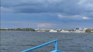 Казань, река, прогулочный теплоход, отдых и расслабление