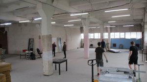 Склад плюс офис. Вода. Туалеты. Грузовые лифты 2 штуки.