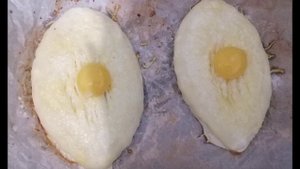 Не повар, только учусь 😁
Творожные хачапури😋