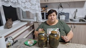 ХРУСТЯЩИЕ АРОМАТНЫЕ ОГУРЧИКИ КВАШЕНЫЕ С БАЗИЛИКОМ НА ЗИМУ.