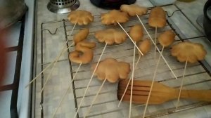 Пеку пряники на 1 сентября.