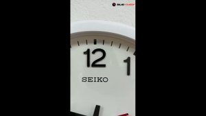 Настенные часы SEIKO QXA732W
