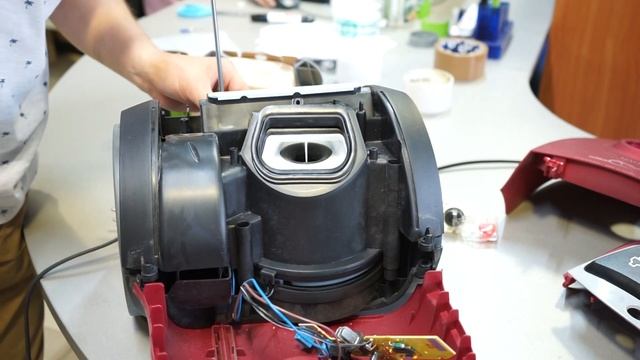 Как заменить мотор пылесоса Philips, Samsung и LG самостоятельно смотреть онлайн