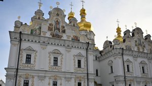 Святые мощи — в сторону: новая выставка в Киево-Печерской лавре шокировала верующих
