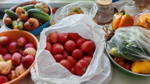 Урожай с огорода, счастливая жизнь в деревне