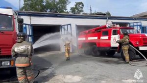 В Находке с почестями проводили на заслуженный отдых опытного офицера МЧС