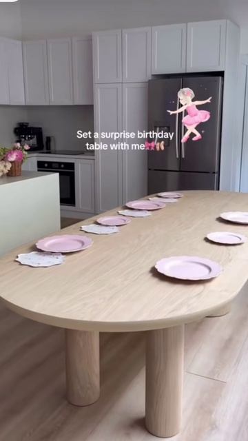 Шары. Украшение комнаты на день рождения девочки.