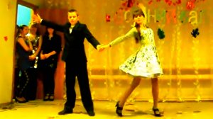 Танго & Твист школьники танцуют