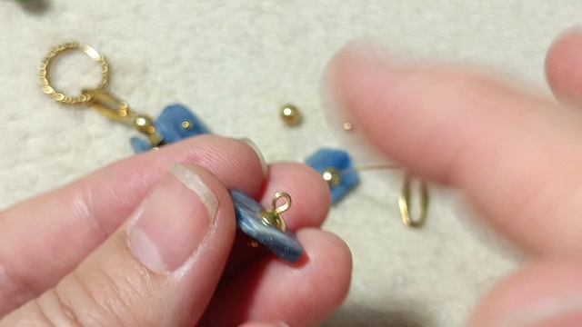 Нестандартная форма. Показываем красоту камня. МК серьги серьги