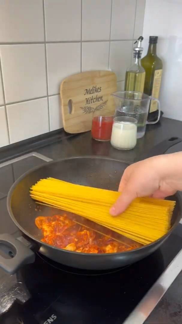 Куриное филе со спагетти смотреть онлайн