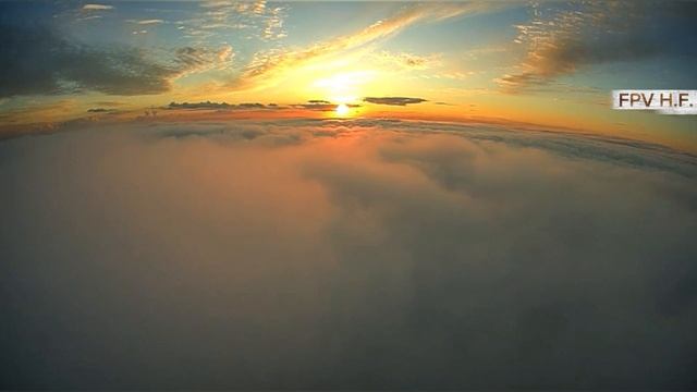 Над облаками. Закат.