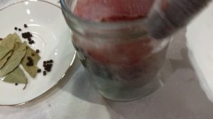 Рыбные консервы из зеркального карпа и щуки.