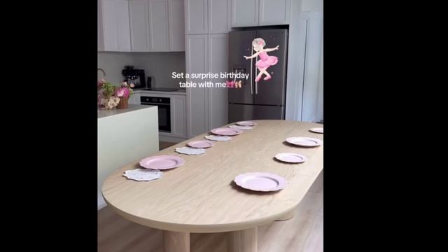 Праздничный стол на день рождения дочери.