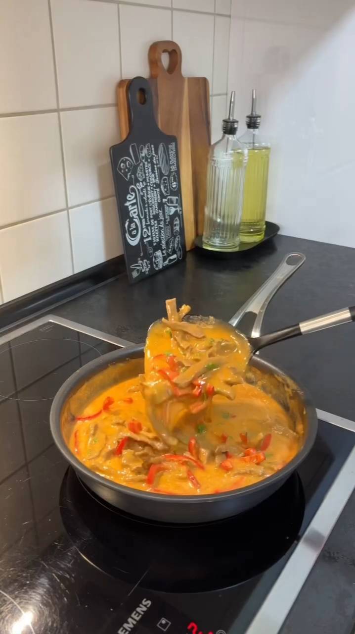 Мясной гуляш смотреть онлайн