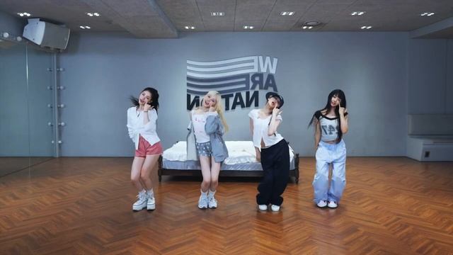 Baby don't cry dance practice mirrored смотреть онлайн