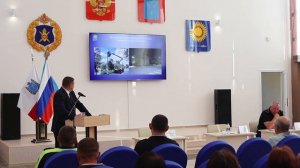 Георгиевский зал Дома культуры вновь собрал жителей Светлого на встречу с главой городского округа