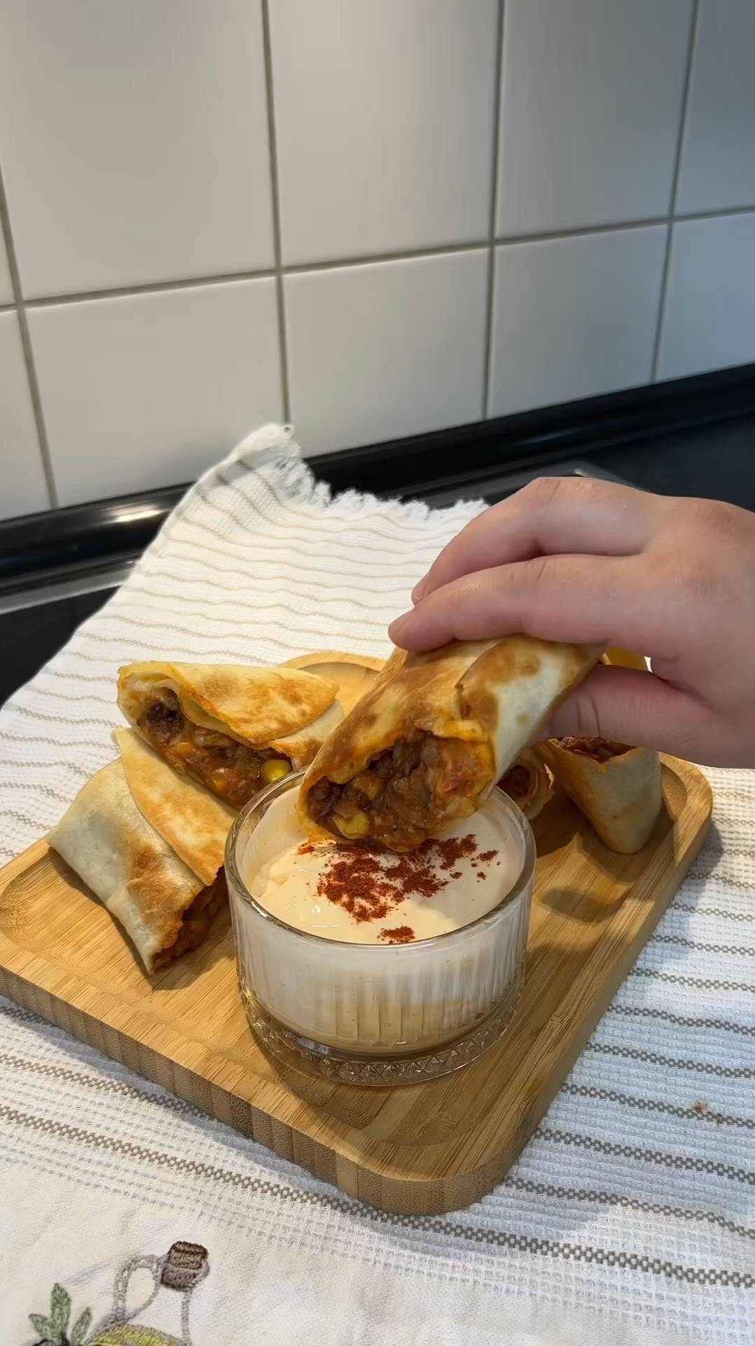 Шаурма с необычной начинкой смотреть онлайн