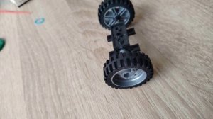 город люзлес 1серия 1 сезона "приход"