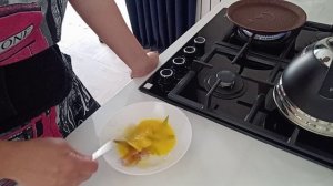 Приготовить бризоли не сложно// Купила лоферы// Лечу спину на аппарате//