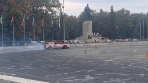 Дрифт на Соборной площади 🔥