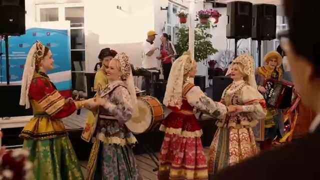 Русский народный ансамбль на праздник