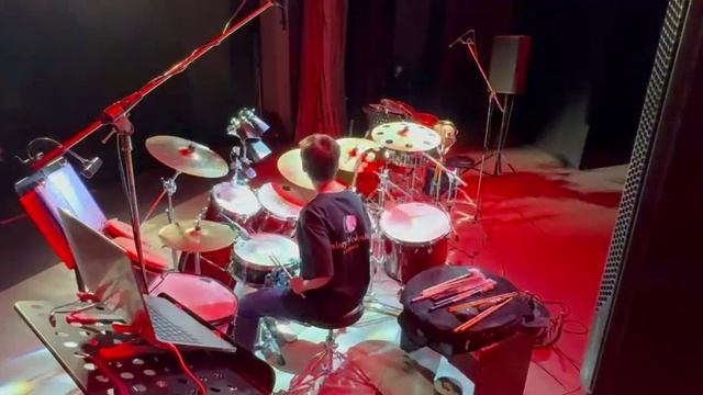 The Beatles - Come Together (drum cover) смотреть онлайн