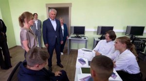 Вячеслав Володин встретился со студентами и преподавателям лицея-интерната "Феникс"