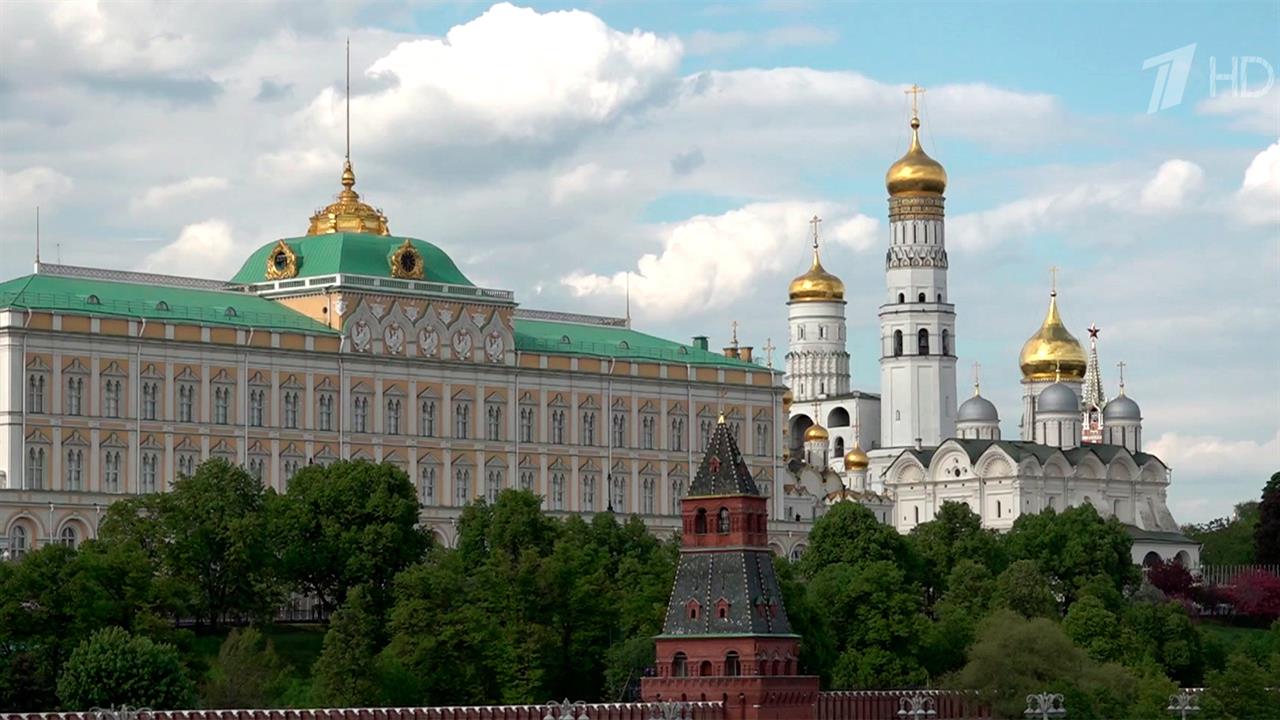 Владимир Путин в преддверии официального визита в Китай дал интервью агентству "Синьхуа"