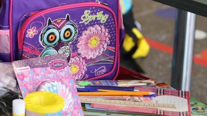 «Соберем портфель вместе». Кто и как помогает белорусским школьникам подготовиться к 1 сентября?