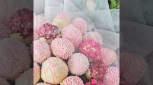 Клубника в шоколаде с кустовыми розами арт. 35223