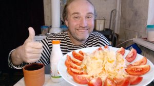 обедоужин с Рыжулей. кругом одни фейковые новости. мукбанг. обжор. еда на камеру. диета. шизофрения.