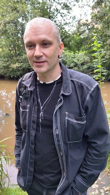 Скоро сингл Корни Крона! смотреть онлайн