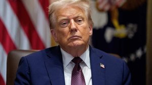 Axios: в Белом доме опровергли слухи о смерти Трампа