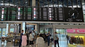 В аэропорту Сочи более 40 рейсов задерживаются на вылет и прилет