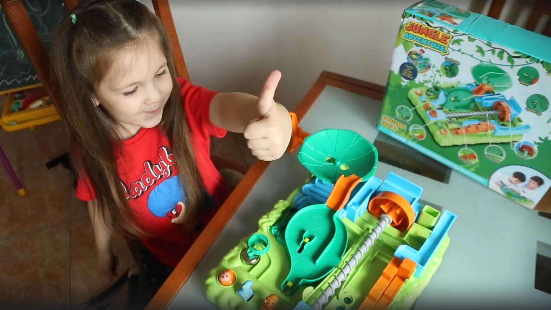 Распаковка настольной игры Jungle Adventure смотреть онлайн