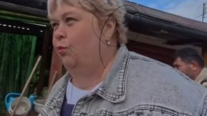 1000095014.mp4"Джинсики для Мамонта и Лень Уральской Царицы: Обзор на 'В гостях у сказки'"#обзор #ур