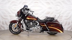 Harley-Davidson CVO Street Glide vin 5HD1PZ8E0AB953809