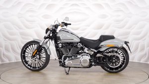Harley-Davidson Breakout vin 5HD1YEZ54RS036243