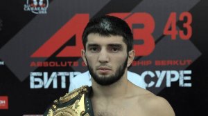 боец ММА Велимурад Алхасов стал стрелять из травмата в прохожего из-за взгляда на его жену !!!