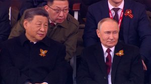 В. Путин: В РФ высоко ценят желание Си Цзиньпина всесторонне развивать отношения с нашей страной.