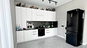 Уютный дом 80 кв.м. 5 соток 3 комнаты евроремонт мебель. Краснодарский край, г. Новокубанск