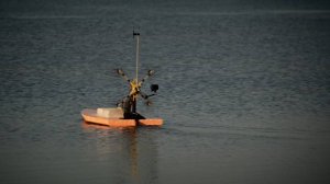 Бойцы ВС РФ испытали беспилотный катер для минирования и доставки грузов