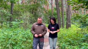 Сенатор с бензопилой: как волонтёры латают крыши под угрозой обстрелов